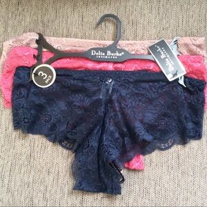 Delta Burke 3 Pairs of Lace Panties Large NWT